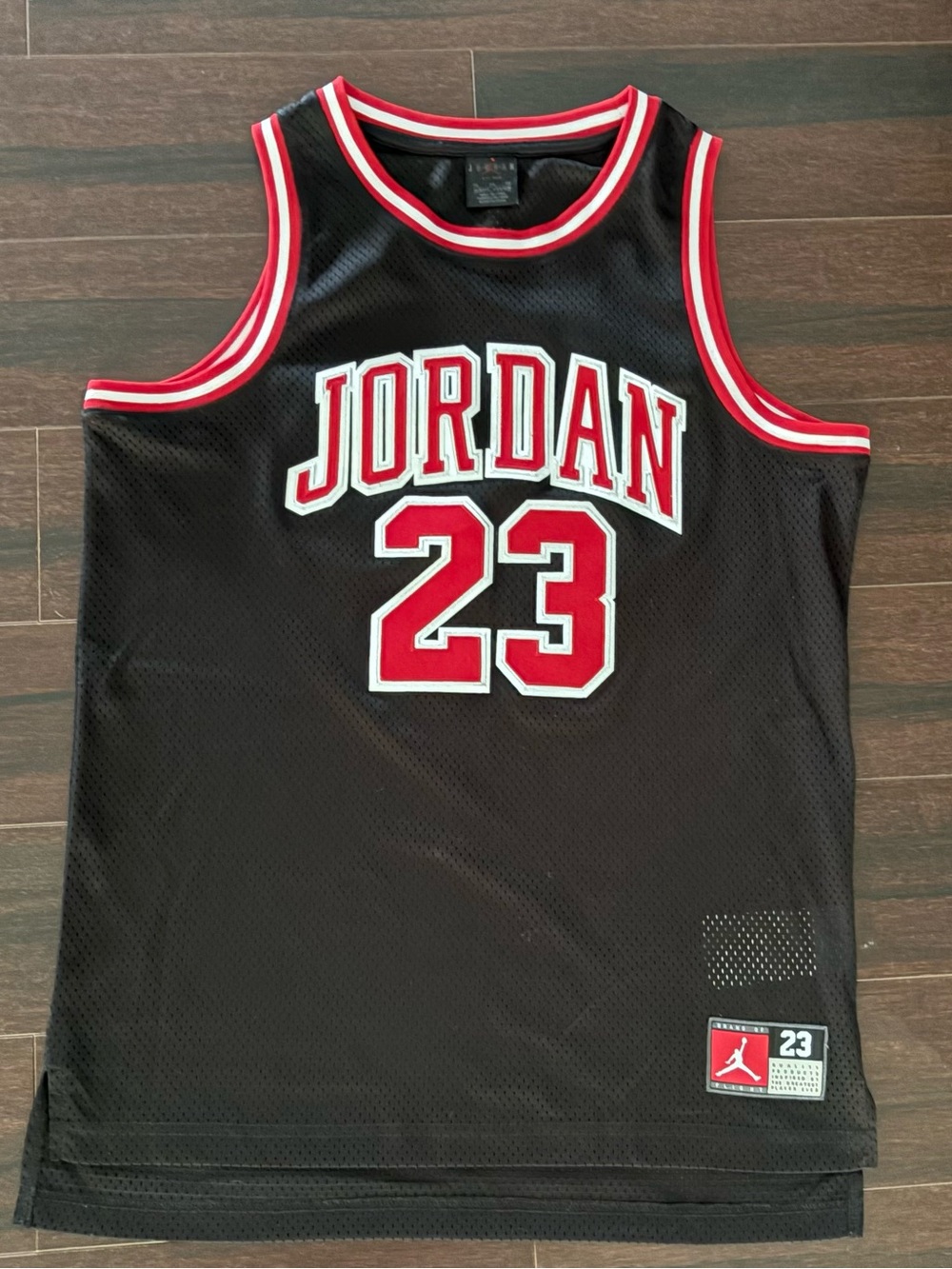Jordan Big Kids 23 Mesh Jersey Black/Red Size XL 13-15 Yrs ** NEVER WORN! **